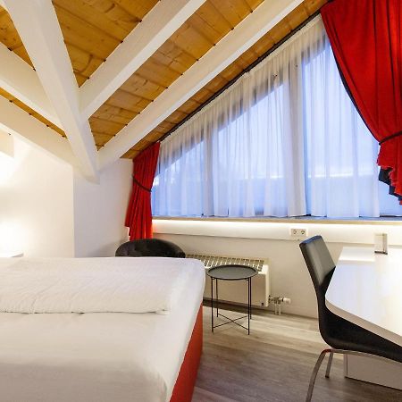 Dormero Hotel Duesseldorf Еркрат Екстериор снимка