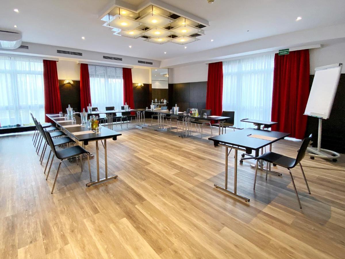 Dormero Hotel Duesseldorf Еркрат Екстериор снимка