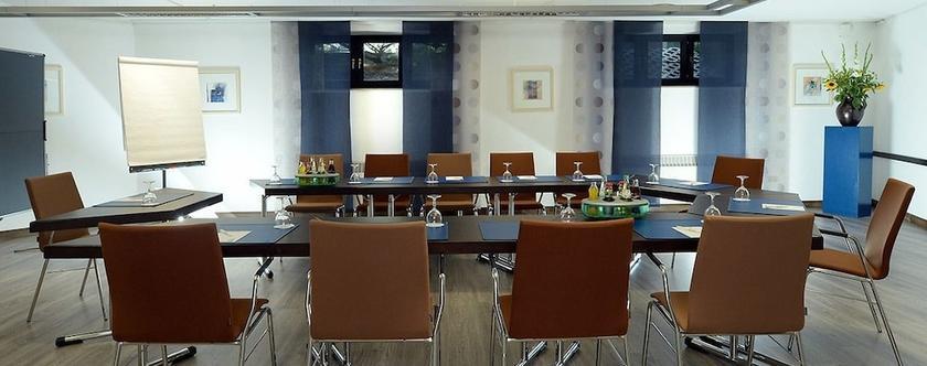 Dormero Hotel Duesseldorf Еркрат Екстериор снимка