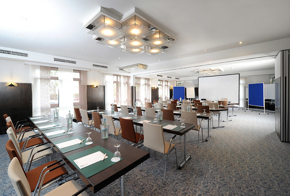 Dormero Hotel Duesseldorf Еркрат Бизнес снимка